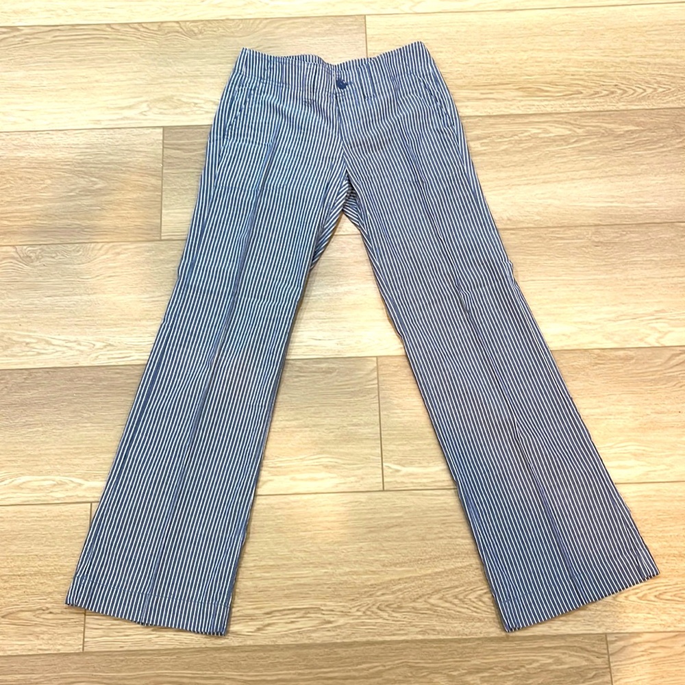 ▫️🔹 GAP Stripped Fit Flared Pant 🔹▫️
